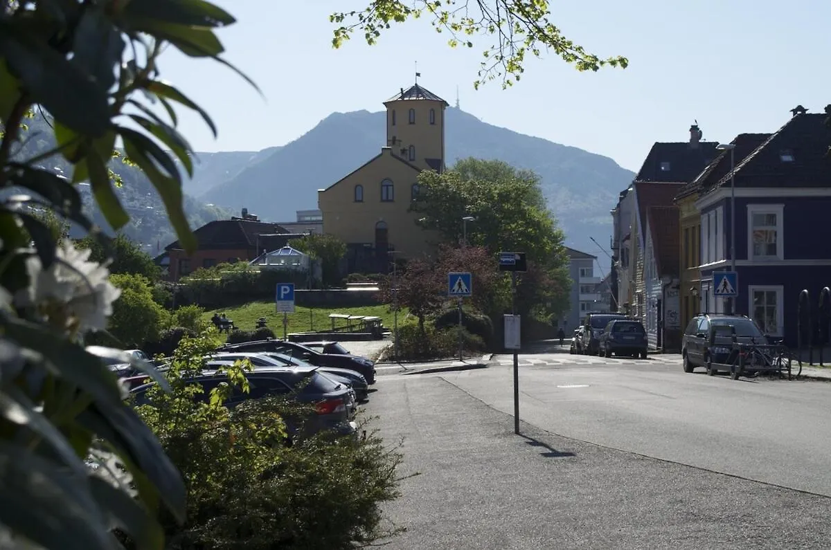 Historic Bergen House, Right In The Middle Of Everything! Ferienhaus